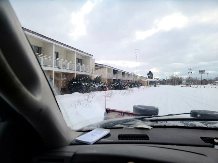 Howard Johnsons (Cosmo Extended Stay Motel) - From Tony J Mcdonald On Facebook (newer photo)